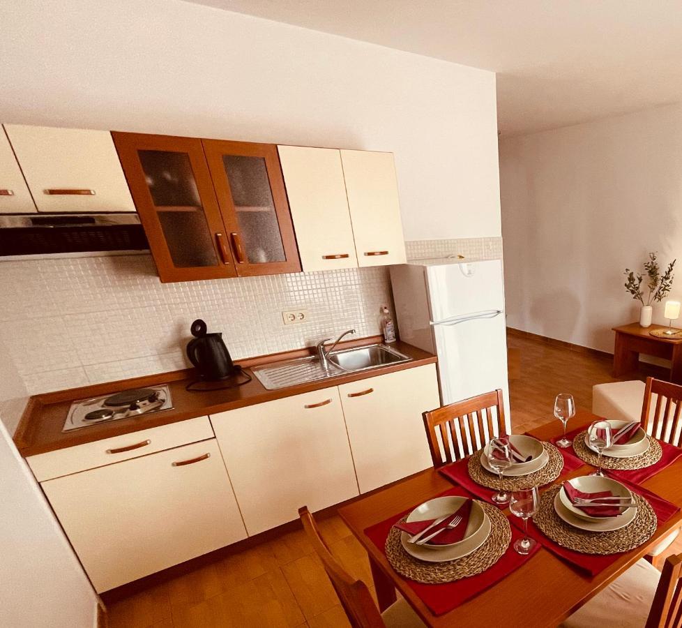 Apartments Stina Seget Vranjica Εξωτερικό φωτογραφία