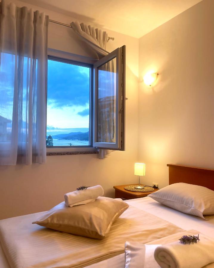 Apartments Stina Seget Vranjica Εξωτερικό φωτογραφία