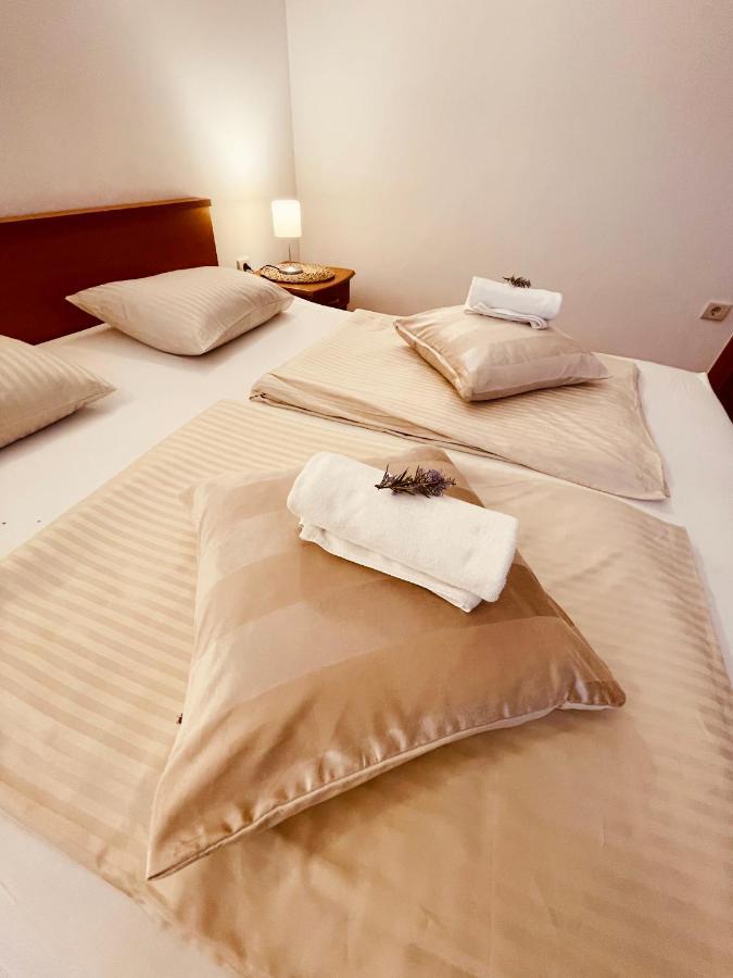 Apartments Stina Seget Vranjica Εξωτερικό φωτογραφία