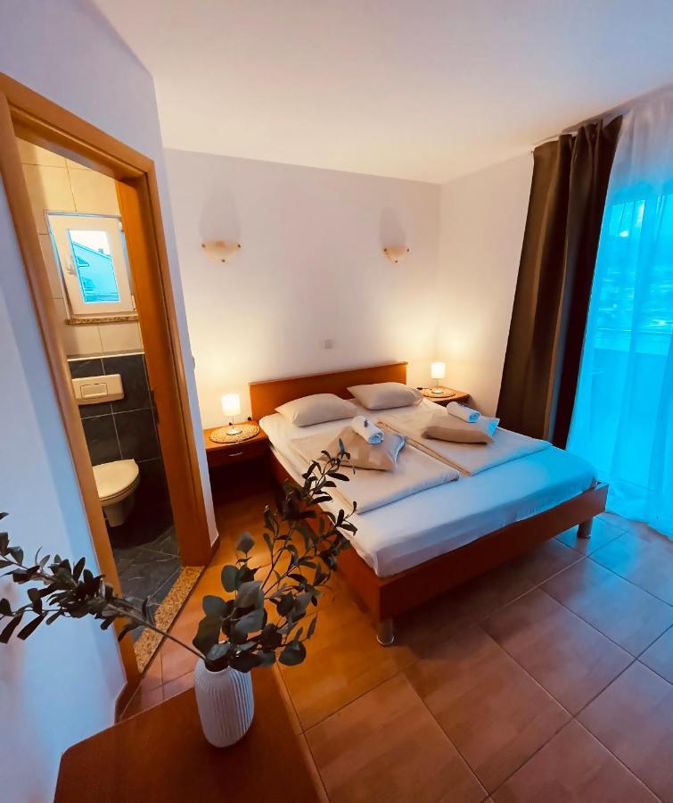 Apartments Stina Seget Vranjica Εξωτερικό φωτογραφία