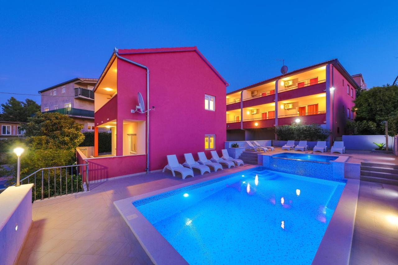 Apartments Stina Seget Vranjica Εξωτερικό φωτογραφία