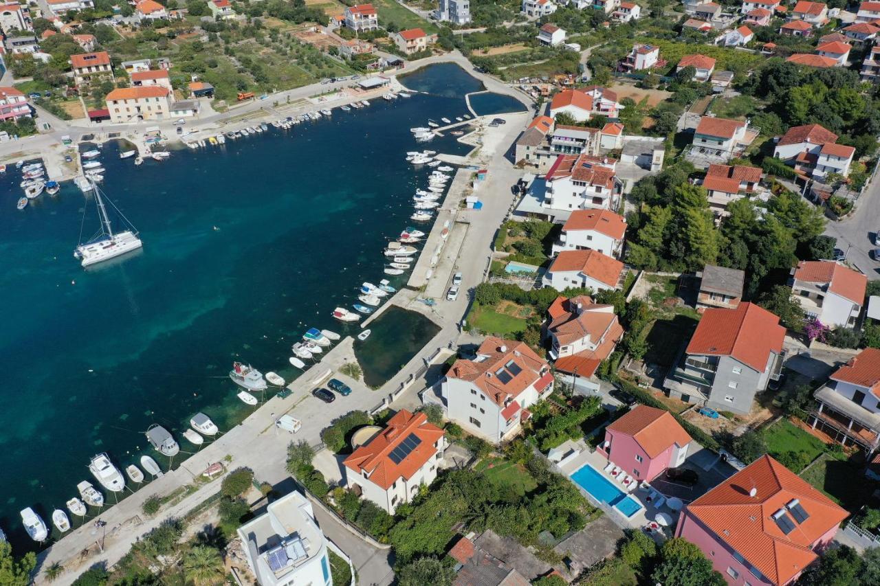 Apartments Stina Seget Vranjica Εξωτερικό φωτογραφία